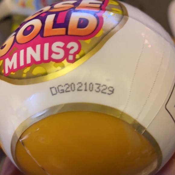 Mini Brands Gold RUSH! - Picture 2 of 2